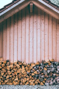деревянная постройка
